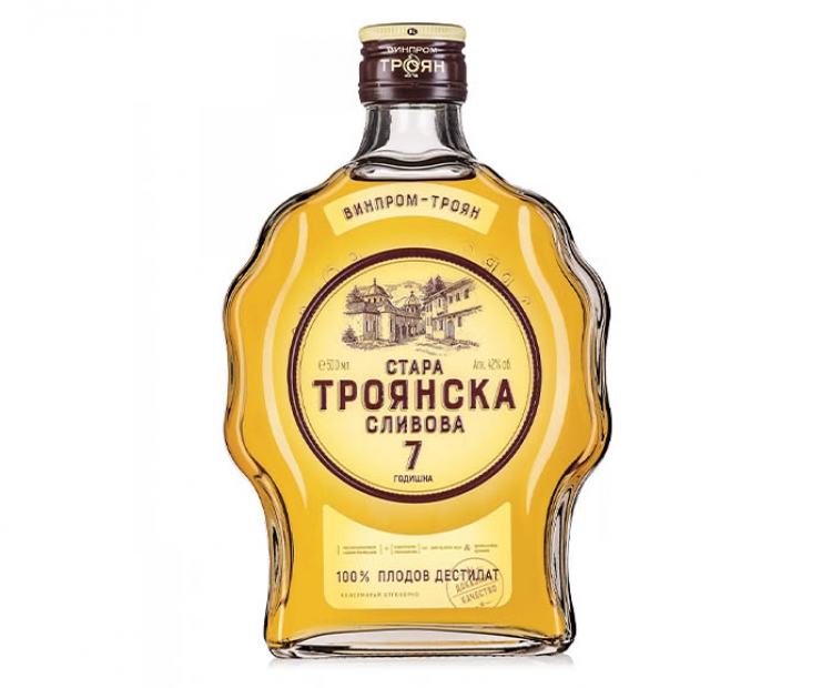 РАКИЯ ТРОЯН СТАРА СЛИВОВА 7г. 0.5л.